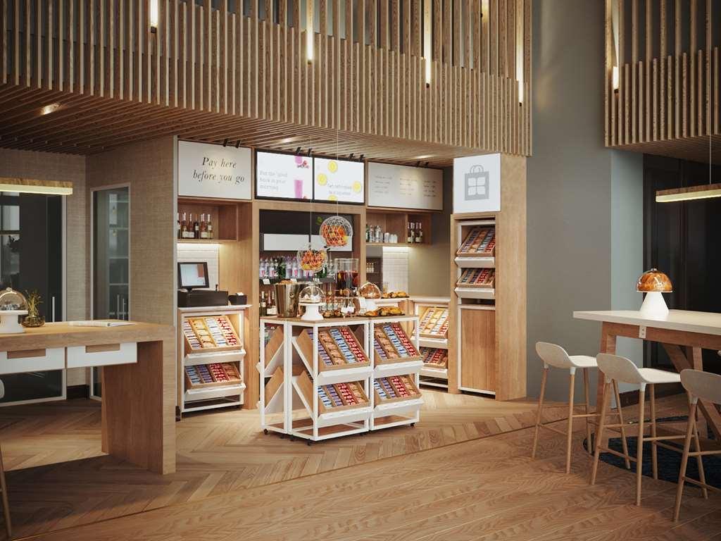 Hilton Garden Inn Tbilisi Riverview 레스토랑 사진