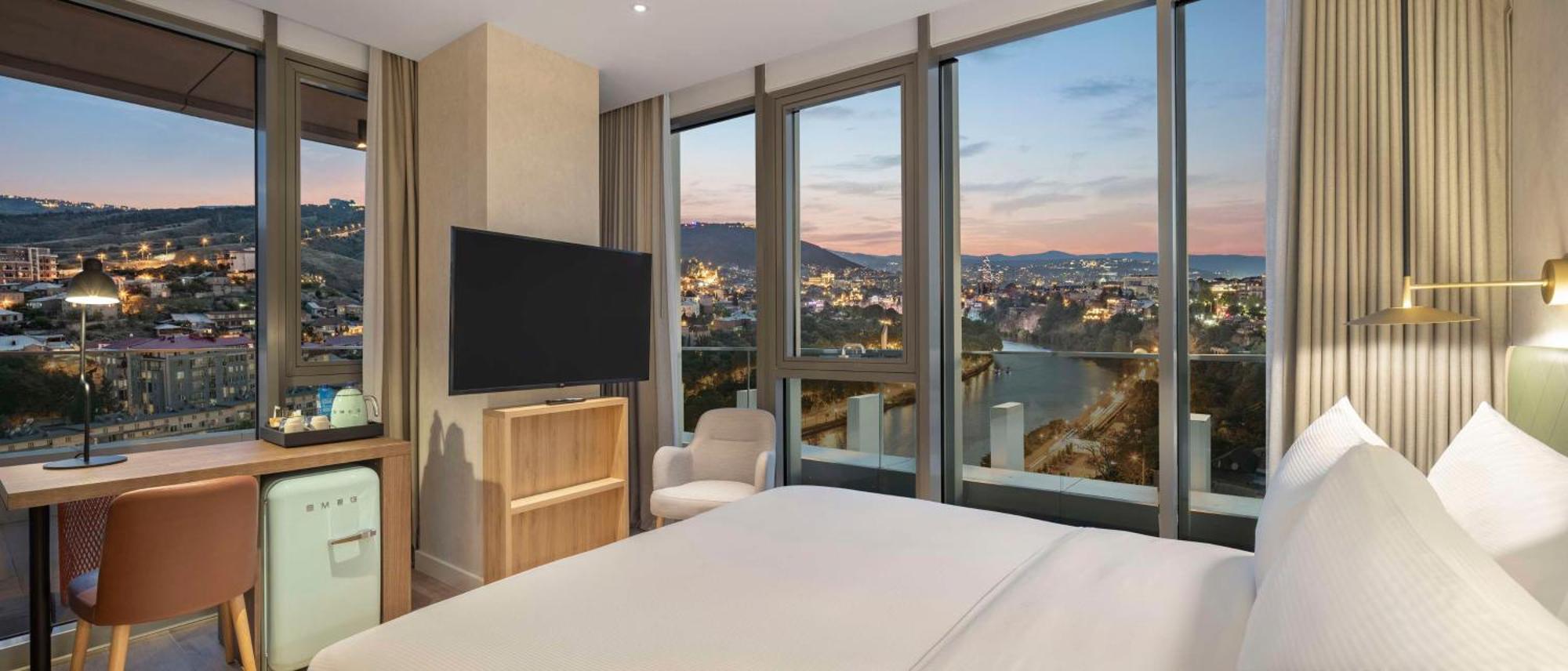 Hilton Garden Inn Tbilisi Riverview 외부 사진