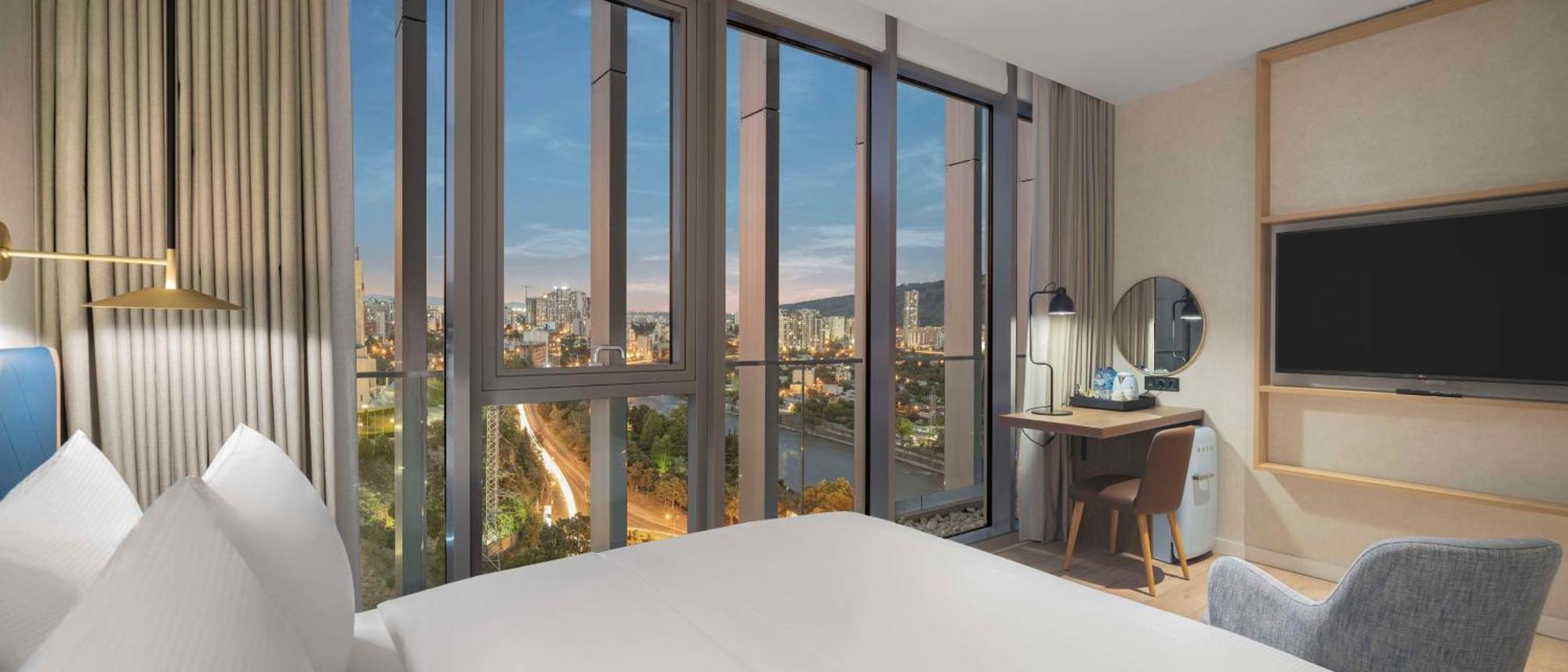 Hilton Garden Inn Tbilisi Riverview 외부 사진