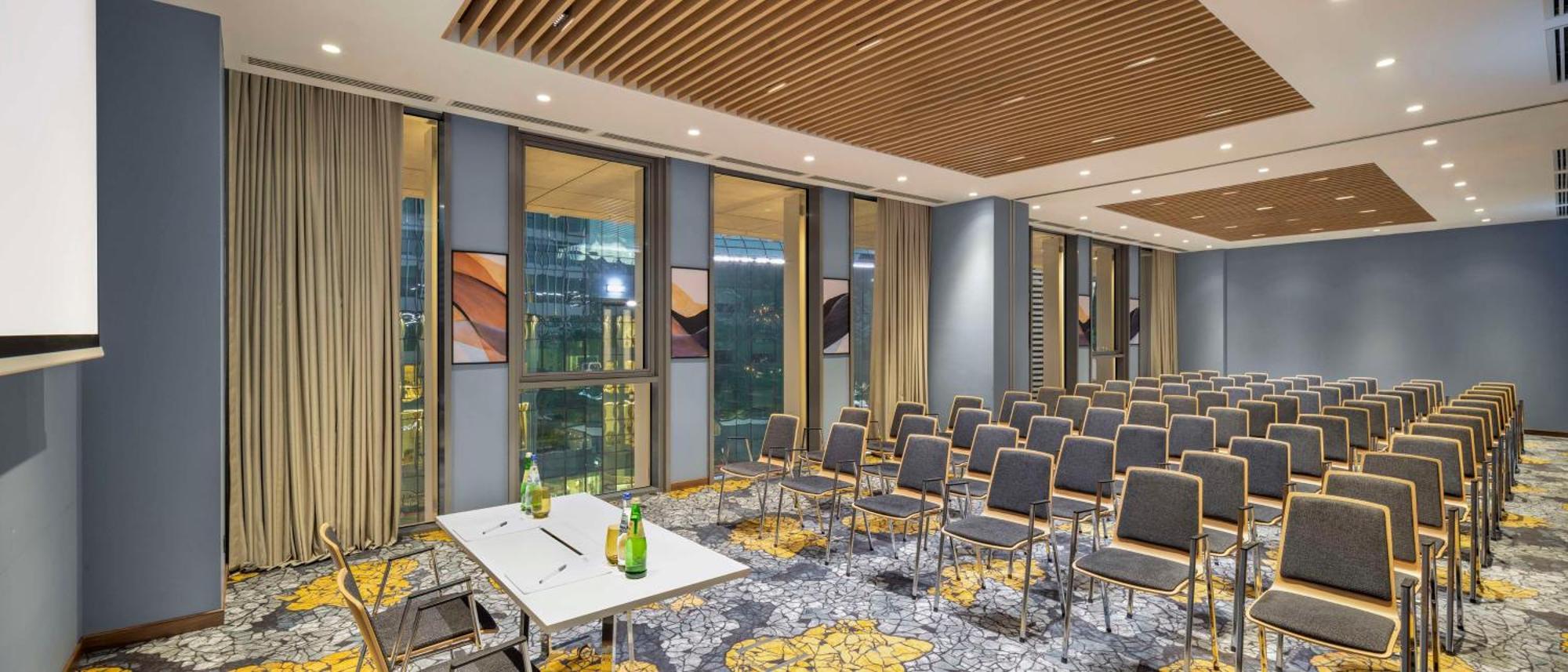 Hilton Garden Inn Tbilisi Riverview 외부 사진