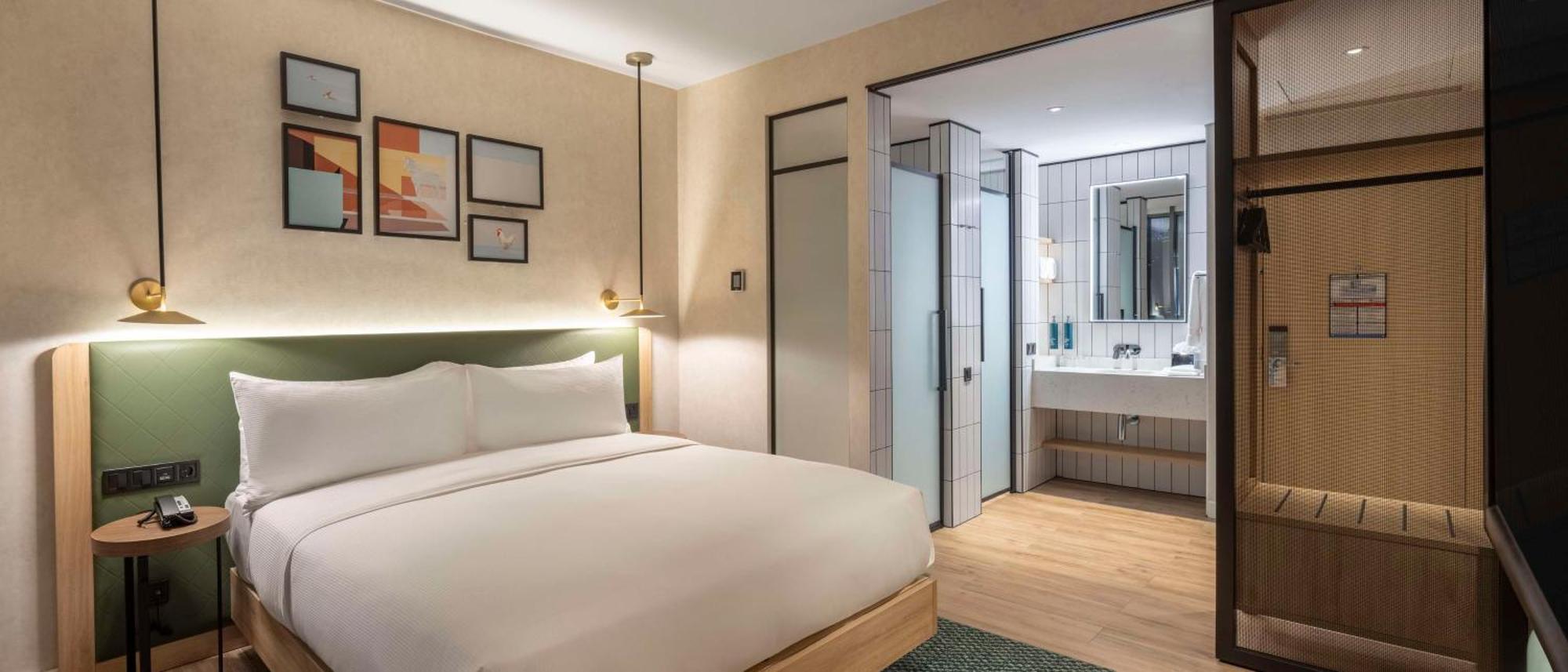 Hilton Garden Inn Tbilisi Riverview 외부 사진
