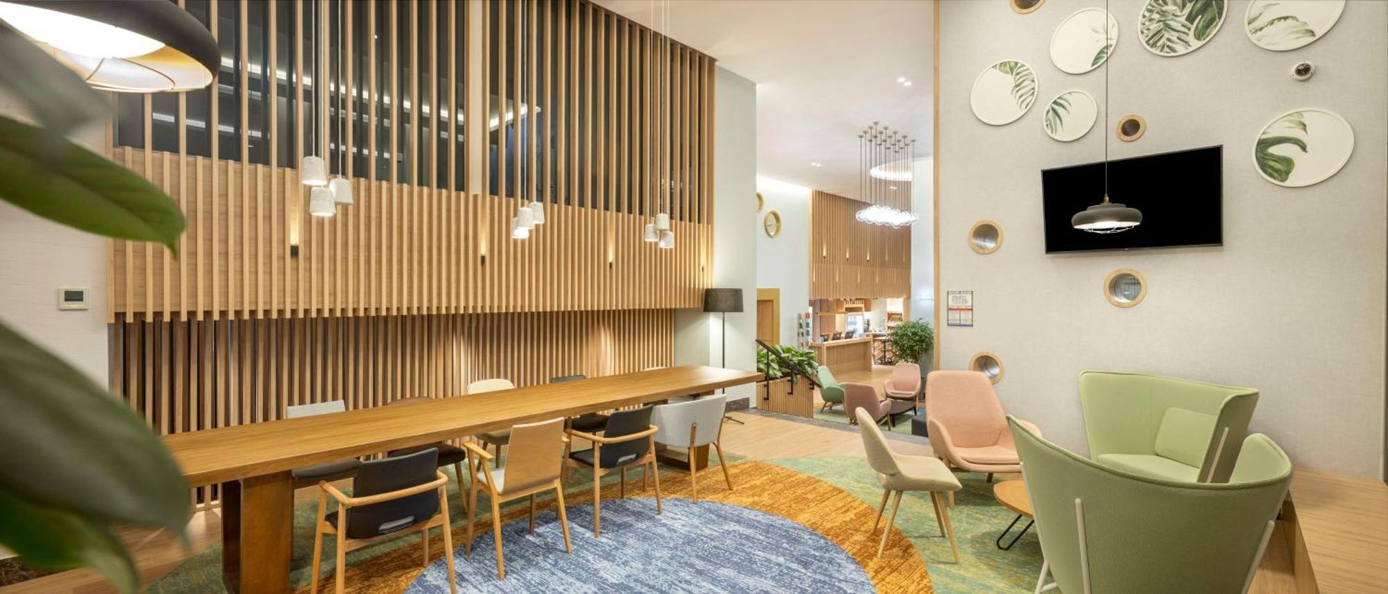 Hilton Garden Inn Tbilisi Riverview 외부 사진